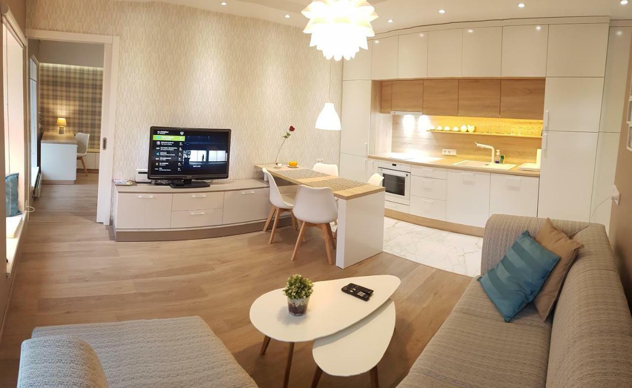 Happy Innside, Free Parking, Self Check-In 7X24H, Ac VNO Exteriér fotografie
